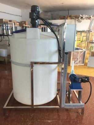 單桶單泵加藥設備