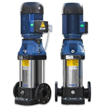 CDM/CDMF系列為參照歐洲標(biāo)準(zhǔn)最新自主研發(fā)的新一代、高效率非自吸立式多級(jí)離心泵。產(chǎn)品采用全新的工業(yè)設(shè)計(jì)，能效指標(biāo)達(dá)到MEI20.7，具有節(jié)能、低噪環(huán)保及結(jié)構(gòu)緊湊、外形美觀、重量輕使用維護(hù)方便可靠性高等特點(diǎn)