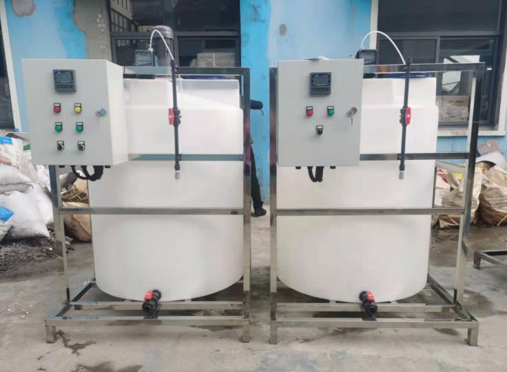 酸堿中和加藥裝置，非標定制 一桶一泵儀表加攪拌機